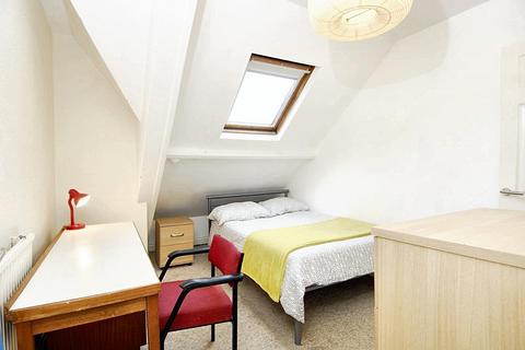 undefined, Napier Terrace, Flat 3, Plymouth PL4