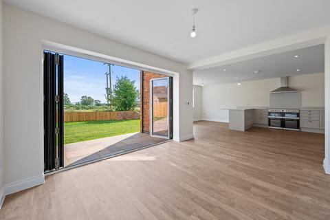 undefined, Main Street, Watford, NN6