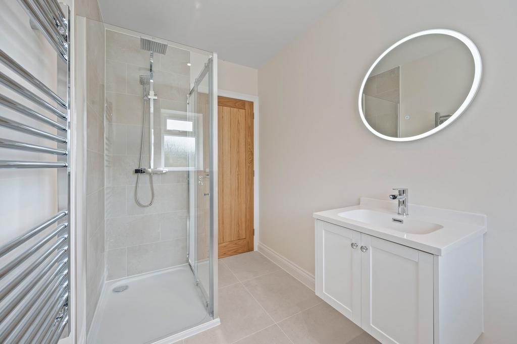 En-suite 2