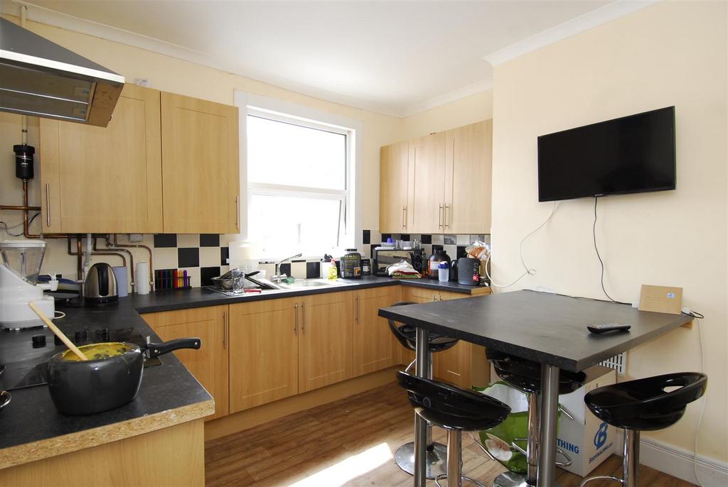 36 West Hill Rd007.JPG
