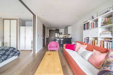 undefined, Regatta Lane, Hammersmith, W6