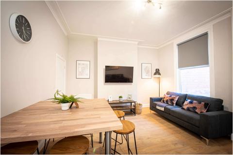 6 bedroom house to rent, Burley Road, Leeds LS4