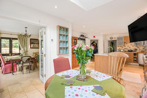 undefined, High Street, Avening, Tetbury, Gloucestershire, GL8