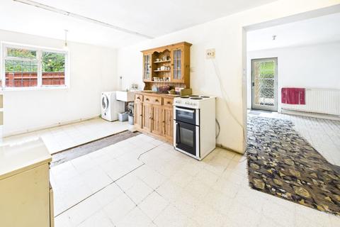 undefined, Swan Lane, Burford OX18