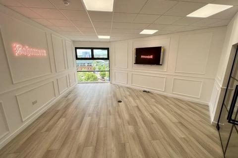 Office to rent, Euston Way Telford TF3 4LY