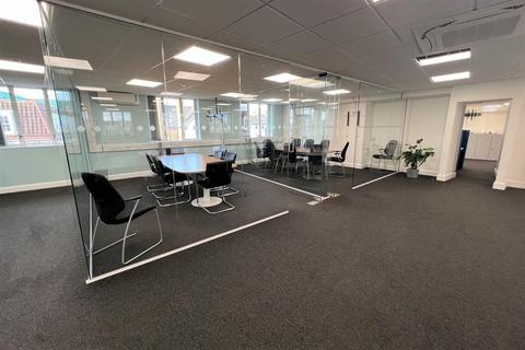 Office to rent, Parkway Chelmsford CM2 0UR