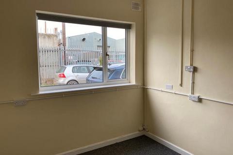 Distribution warehouse to rent, 70-71 Ennerdale Rd Shrewsbury SY1 3LD