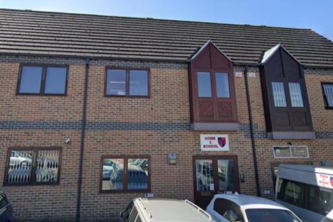 Office to rent, Merrow Ln Guildford GU4 7WA
