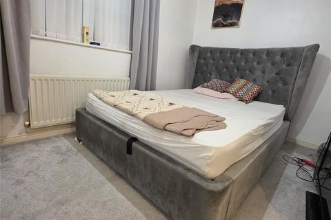 23 Hough Close, Oldham, OL8 2NZ