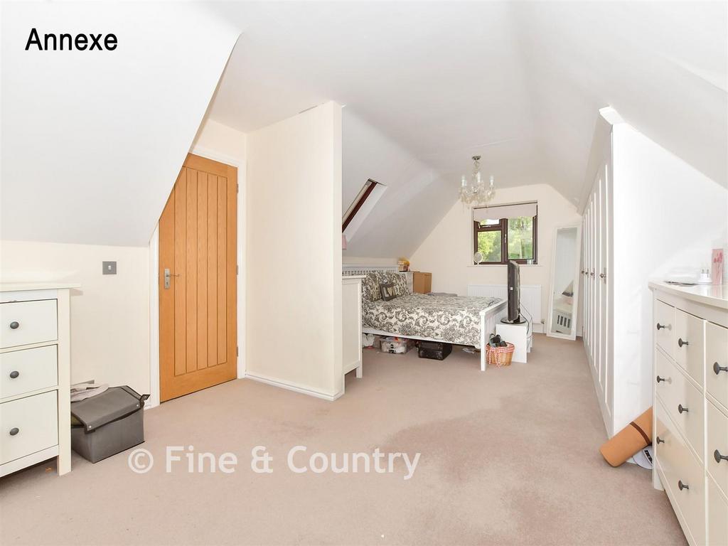 Annexe Bedroom 1