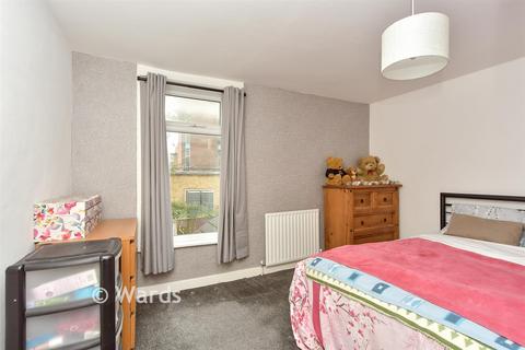 3 bedroom terraced house for sale, Theodore Place, Gillingham ME7