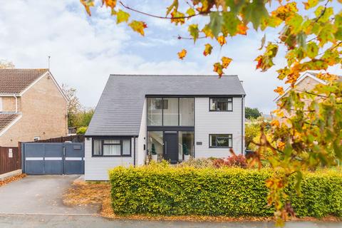 Merlin Way, Covingham, Swindon, SN3 5AN