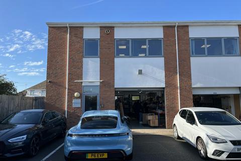 Industrial unit to rent, Lower Cape Warwick CV34 5DA