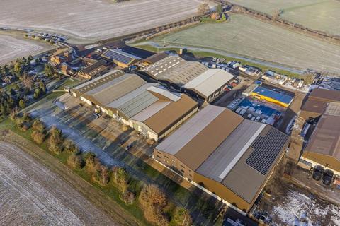 Industrial development to rent, Harbury Ln Bishops Tachbrook CV33 9QB