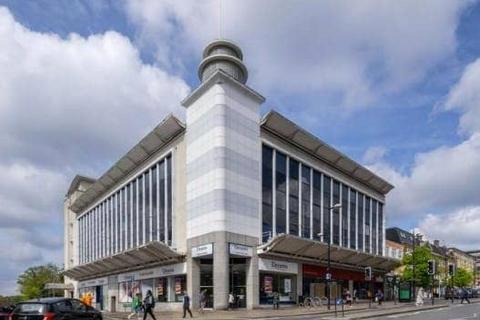 Office to rent, 8 Ravensbourne Rd Bromley BR1 1HP