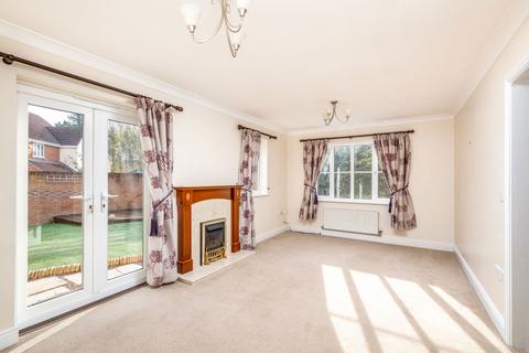 undefined, Dover Close, Leighton Buzzard LU7