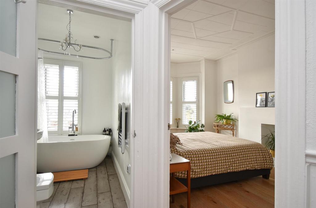 Bedroom 3 & bathroom