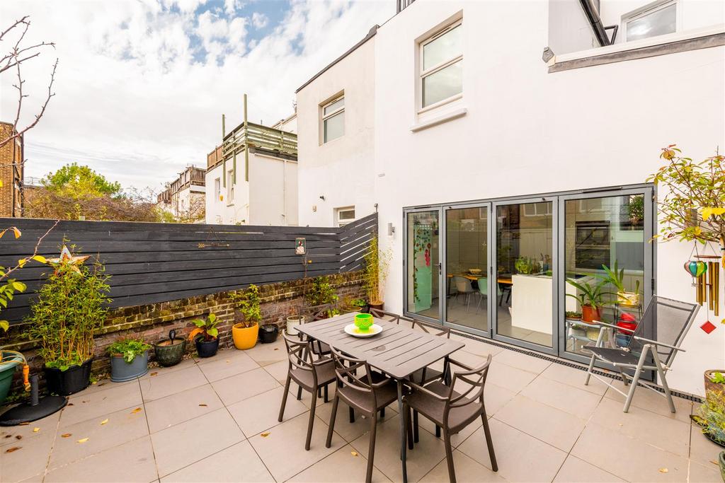 18 Newtown Road-27.jpg