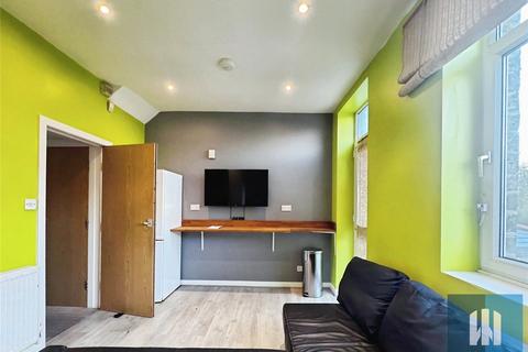 undefined, Orchard Terrace, Newsome, Huddersfield, HD4