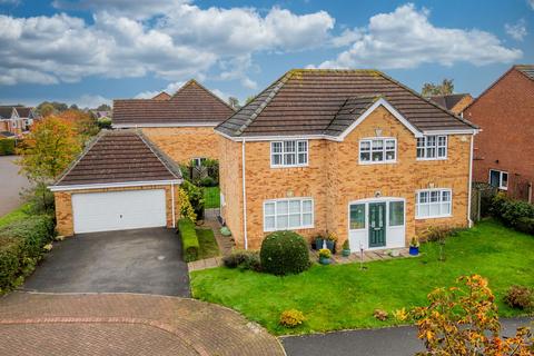 4 bedroom detached house for sale, Punton Walk, Goole DN14