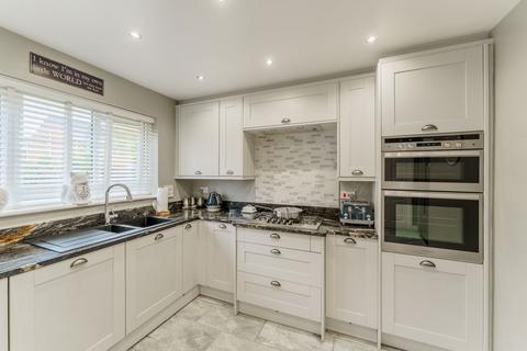 4 bedroom detached house for sale, Punton Walk, Goole DN14