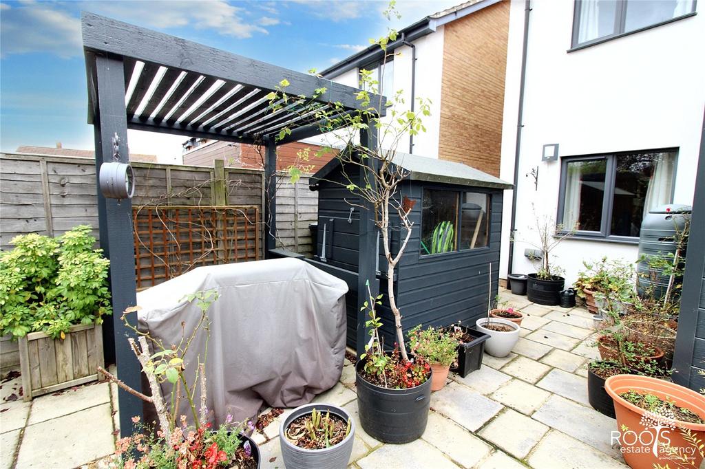 Shed and Bbq