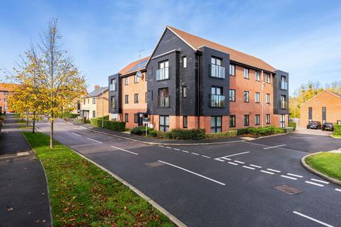 2 bedroom flat for sale - 28 Bannister Way, Leybourne Chase ME19