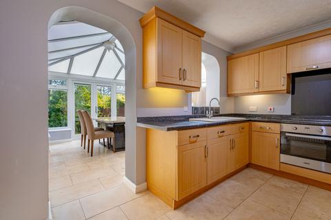 16 Ansculf Road, Brierley Hill, DY5 3FQ