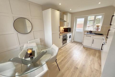 3 bedroom detached house for sale, Jubilee Gardens, Staining FY3