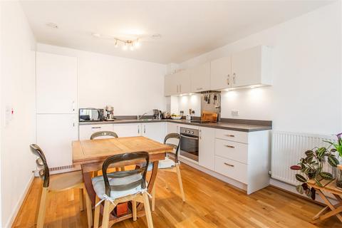 1 bedroom flat for sale, St. Clements Avenue, Mile End, E3