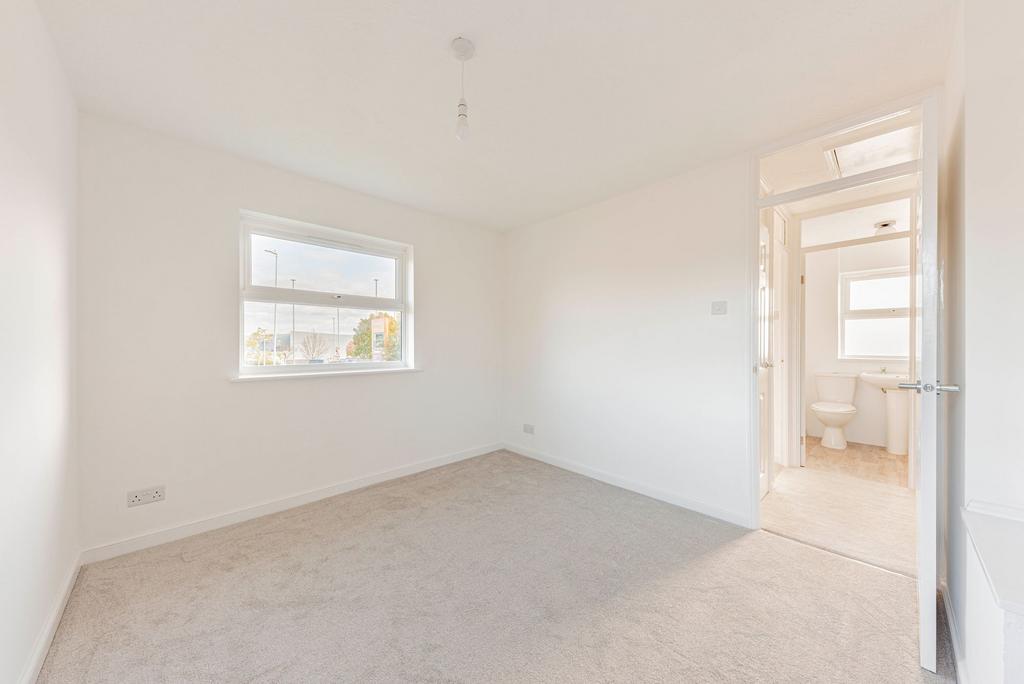 Bedroom One (3)