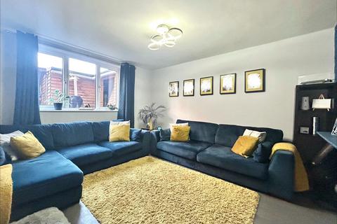 3 bedroom semi-detached house for sale, Beech Close, Dudley DY3