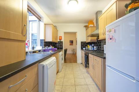 3 bedroom flat to rent, £125pppw - Second Avenue, Heaton, Newcastle Upon Tyne
