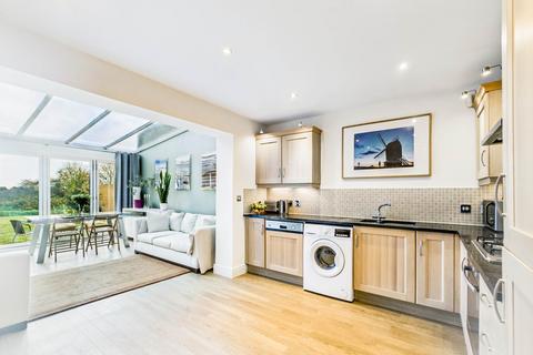 4 bedroom detached house for sale, Tamarisk Way, Weston Turville