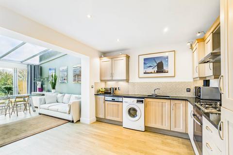 4 bedroom detached house for sale, Tamarisk Way, Weston Turville