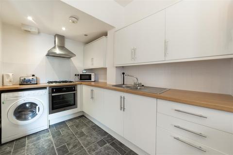 3 bedroom flat to rent, £135pppw - Warwick Street, Sandyford, Newcastle Upon Tyne