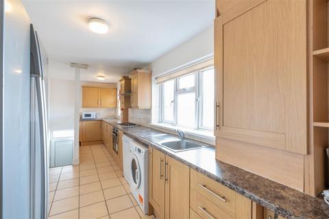 6 bedroom maisonette to rent, £135pppw - Stratford Road, Heaton, NE6