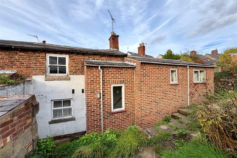 Short Row, Derbyshire DE56