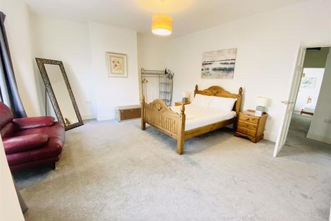 undefined, BPC01926  Staple Hill Road, Fishponds, BS16