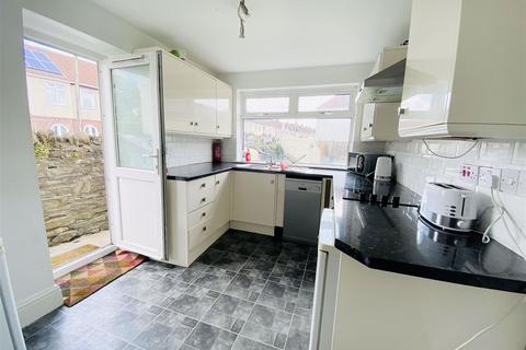 undefined, BPC01926  Staple Hill Road, Fishponds, BS16