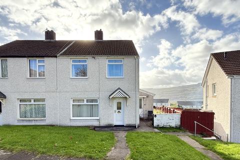 undefined, Cwmbach, Aberdare CF44
