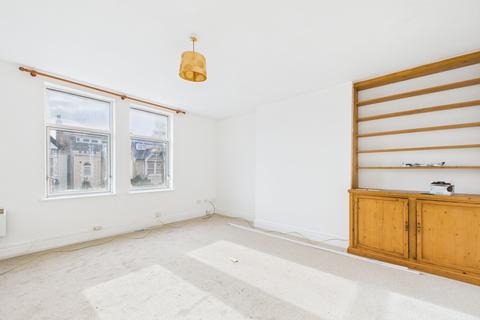 1 bedroom flat to rent, Stubbington Avenue, North End, Portsmouth PO2