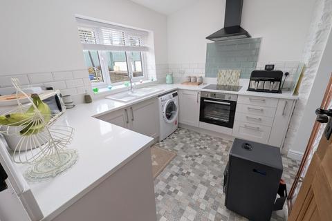 3 bedroom detached house for sale, New Road, Ystradowen, Swansea.