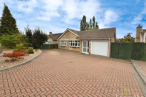 4 bedroom bungalow for sale, Pendine Crescent, North Hykeham LN6
