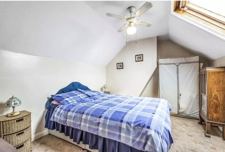 Bedroom...jpg
