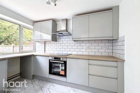 3 bedroom terraced house for sale, Porchester Close, Nottingham