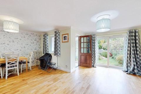 3 bedroom townhouse to rent, Old Bridge Rise, Ilkley, , LS29 9HH
