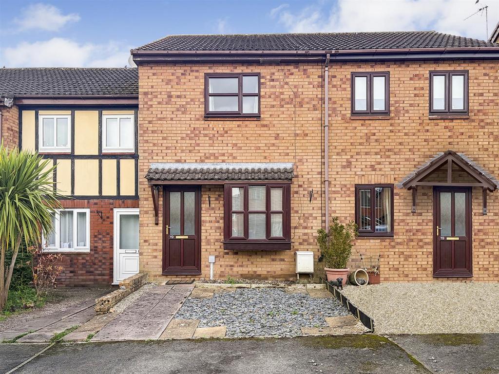 Accomodation Comprises: