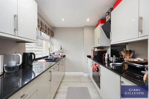undefined, Dormans Close, Northwood, HA6