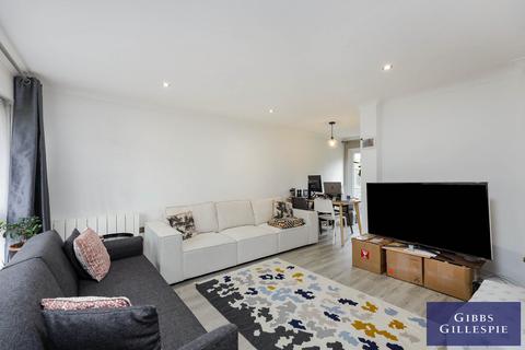 undefined, Dormans Close, Northwood, HA6